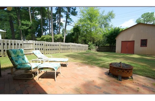 Cary House | 3-bedroom house in Cary, just minutes to downtown! with cool AC and comfort