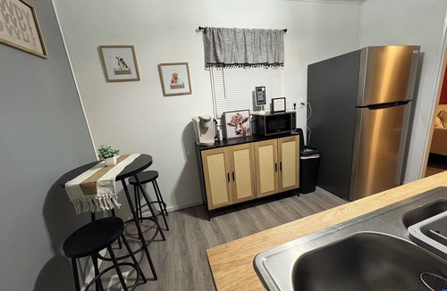 Springfield House | 3-bedroom house in enjoyable Springfield with AC, WiFi. Relax and unwind