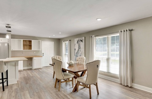 Savannah House | 3-Bedroom House - Perfect for Your Next Vacation!