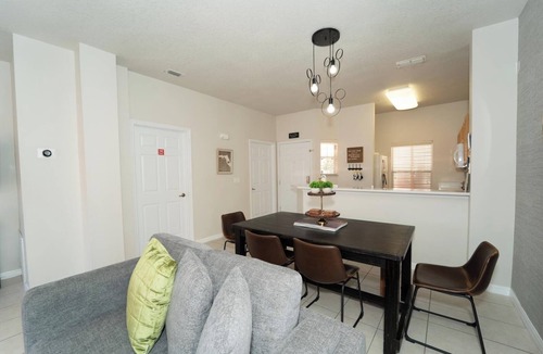 Sunset Lakes House | 3-bedroom townhome in peaceful Kissimmee with AC, WiFi and Pool