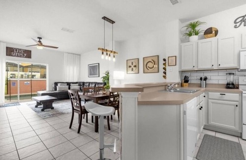 Sunset Lakes House | 3 Bedrooms/2.5 Bathrooms/Encantada Resort(8529 BL)