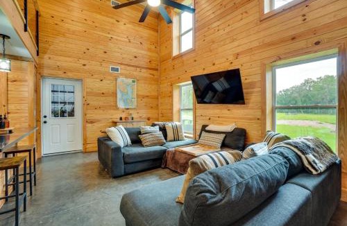 Geneva House | 3 Mi to Lake Harney: Home on 6 Acres w/Fire Pit
