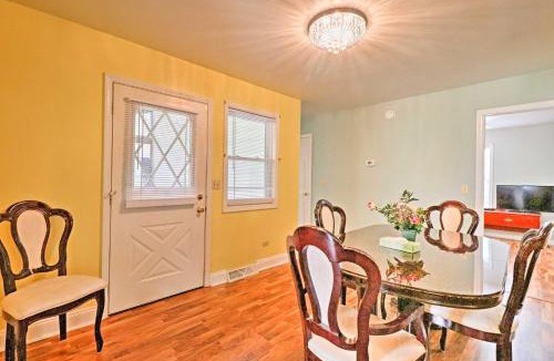 Shorewood-Tower Hills-Harbert House | 3 Mi to Lake Michigan Access Sawyer Home with Patio