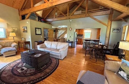 Emigrant House | 3 Mile Ranch…enjoy the pristine views that Montana has to offer!