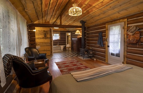 Dubois House | 3 Spear Ranch