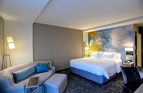 Grandview Heights Hotel | 3-Star Hotel ∙ Courtyard by Marriott Columbus OSU