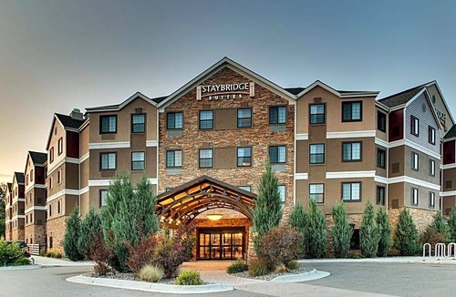 Grant Creek Hotel | 3-Star Hotel ∙ Staybridge Suites Missoula, an IHG Hotel