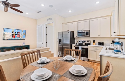 West Kissimmee Cottage | 3000 Latitude Lane