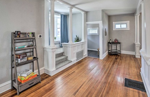 Folsom's Addition House | 303 m² House ∙ 4 bedrooms ∙ 10 guests