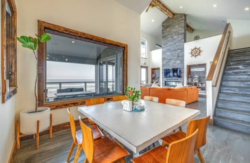 South Beach House | 306 m² House ∙ 4 bedrooms ∙ 10 guests