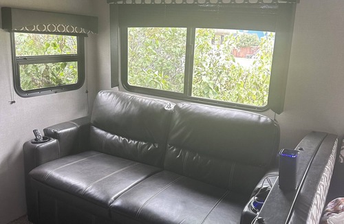 Fort Benton House | 33’ pet friendly Tavel Trailer, sleeps 10. Great for families.