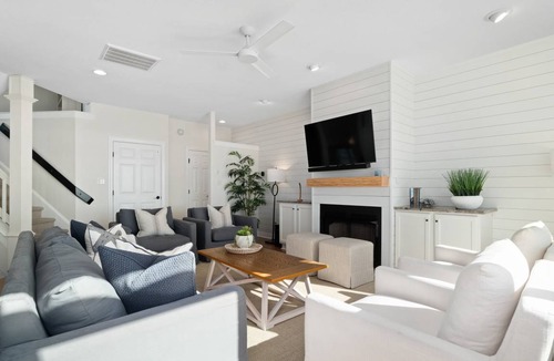 Emerald Isle House | 330 m² House ∙ 6 bedrooms ∙ 17 guests