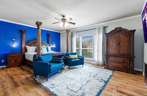 Cibolo House | 3319 m² House ∙ 5 bedrooms ∙ 10 guests