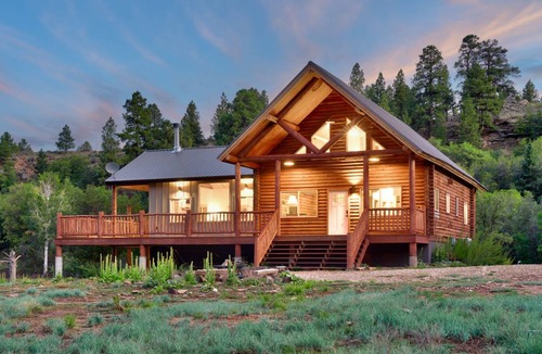 Monticello Cabin | 344 m² Cabin ∙ 6 bedrooms ∙ 29 guests