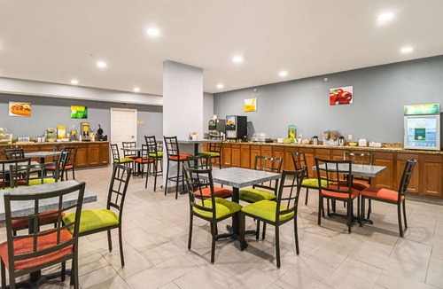 Waterloo Hotel | 35 m² Hotel ∙ 8 guests
