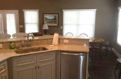 Pinehurst House | 3500 Sq. Ft., 12 Beds, 6 Bedrooms, Convenient Location