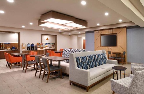 Helena Hotel | 37 m² Hotel ∙ 127 guests