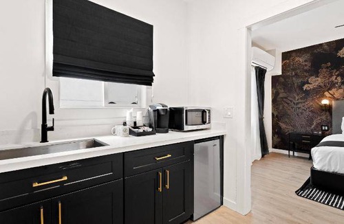 Little Italy Hotel | 37 m² Hotel ∙ 2 bedrooms ∙ 12 guests
