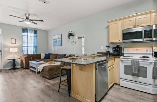 Gulfport House | 3Bed Townhouse 87 NEAR Beaches of Gulfport/Biloxi