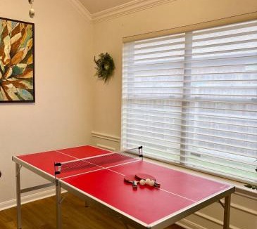 Barker House | 3BR-2 BA Cozy Hub Katy - Close to Cypress