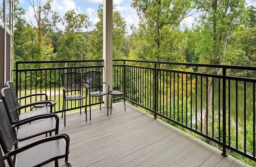 Santee Condo | 3br Deluxe - Family Fun Lake Marion