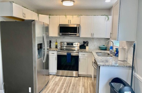 Greensboro Apartment | 3BR Greensboro Home | Near PTI & MedCenter