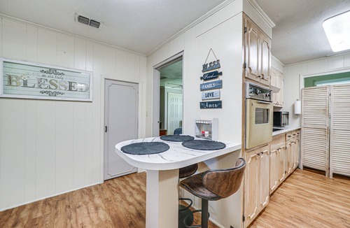 Lockesburg House | 3BR Lockesburg Country Retreat Near Refuge