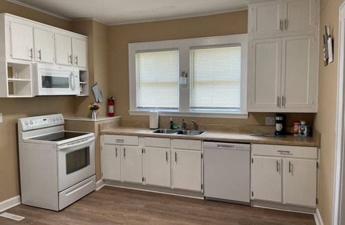 Concord House | 3BR Pet-Friendly Home – Fenced Yard, 10 Min to Speedway