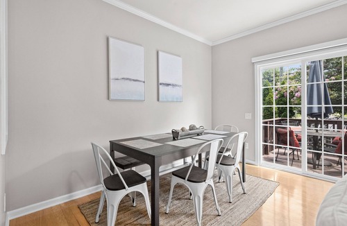 Charlotte House | 3BR Townhome Quiet Family Area in South Park w/Balcony, BBQ, Work Space, & WiFi