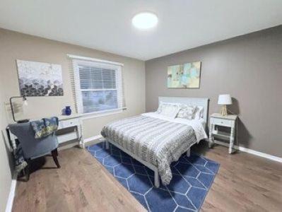 Flint Apartment | 3BR Townhouse Perfect for Traveling professionals