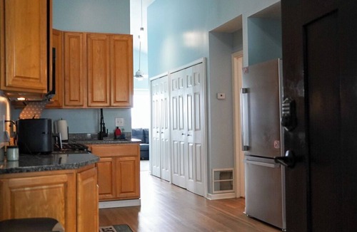 Geneva-on-the-Lake Condo | 3rd Floor Lakeview 2-Bedroom Penthouse in Geneva U6