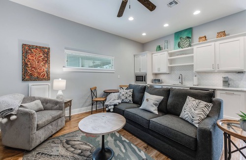 Safe Harbor House | 4/4. Pool & Golf Cart. 1st Floor Master Suite. 2 Masters Up, Boat Parking.