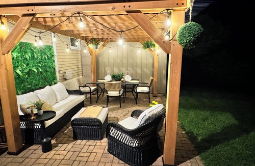 Boalsburg House | 4-bdr house Boalsburg with AC, WiFi, Sauna and Bar 10 min from Beaver Stadium!