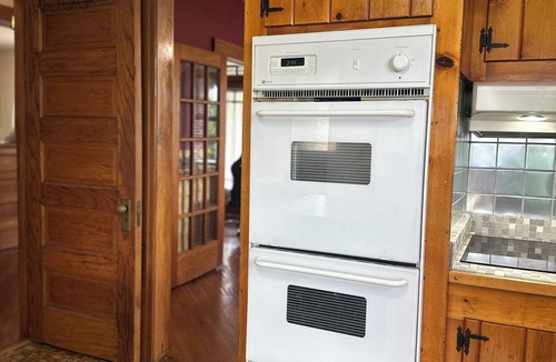 Mechanicsville House | 4 Bedroom Beautiful Home Steps Away from Geisinger