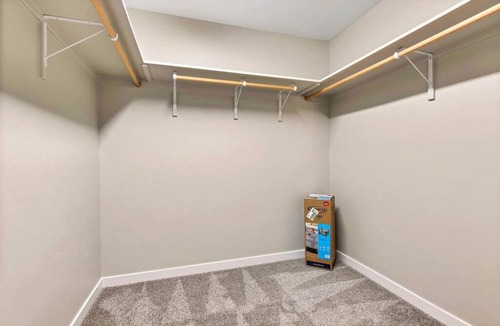Meridian House | 4 Bedroom Home with Full Office Space and Hot tub!