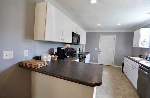 Aberdeen House | 4-bedroom house in lovely Aberdeen so close to Pinehurst