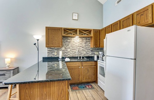 Little River Apartment | 4 Mi to Cherry Grove Beach: Studio w/Pool Access