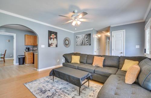 Greensboro House | < 4 Mi to Dtwn Greensboro: Renovated Home w/Yard!