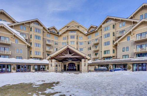 Empire Pass Apartment | 408 m² Apartment ∙ 4 bedrooms ∙ 10 guests
