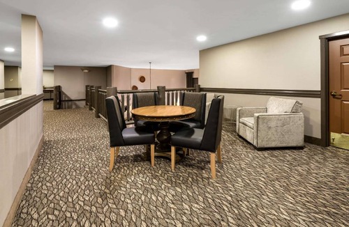 Evergreen Hotel | 42 m² Hotel ∙ 127 guests