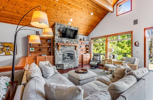 Sedro-Woolley House | 427 m² House ∙ 4 bedrooms ∙ 8 guests