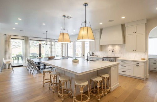 St. George House | 431 m² House ∙ 7 bedrooms ∙ 25 guests