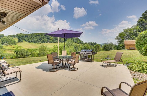 New Philadelphia House | 445 m² House ∙ 4 bedrooms ∙ 10 guests