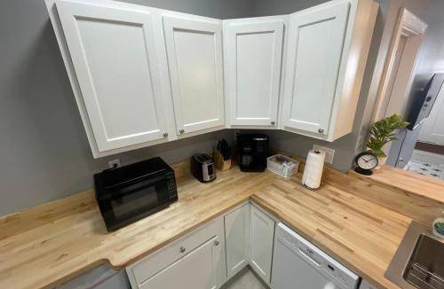 West Columbus House | 46 m² House ∙ 2 bedrooms ∙ 4 guests