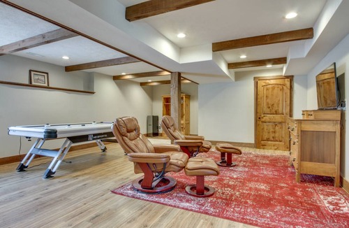 Montana City House | 464 m² House ∙ 3 bedrooms ∙ 6 guests