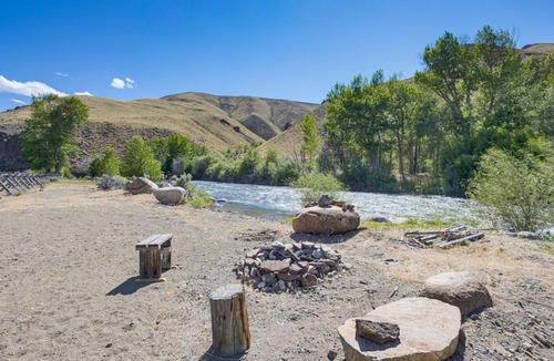 Custer County House | 464 m² House ∙ 4 bedrooms ∙ 12 guests