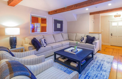 Nantucket Town House | 465 m² House ∙ 7 bedrooms ∙ 14 guests