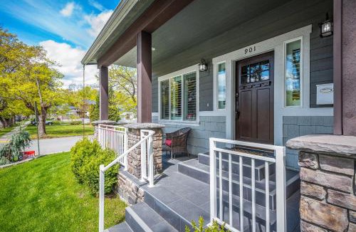 Garden District House | 4BR 3B 2 Kitchen with PnP Downtown CDA 11 guests