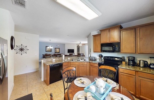 Cypress Pointe Villa | 5 bedroom accommodation in Davenport