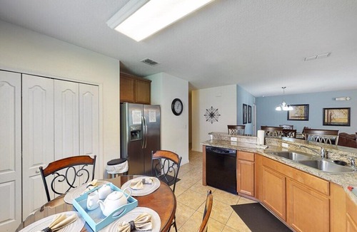 Cypress Pointe Villa | 5 bedroom accommodation in Davenport